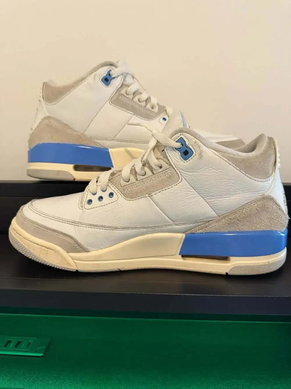 Air Jordan 3 Retro Lucky Shorts mens size 9.5